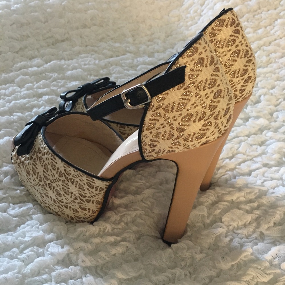 Aodina Gold & Cream Platform Heels - Picture 3 of 11